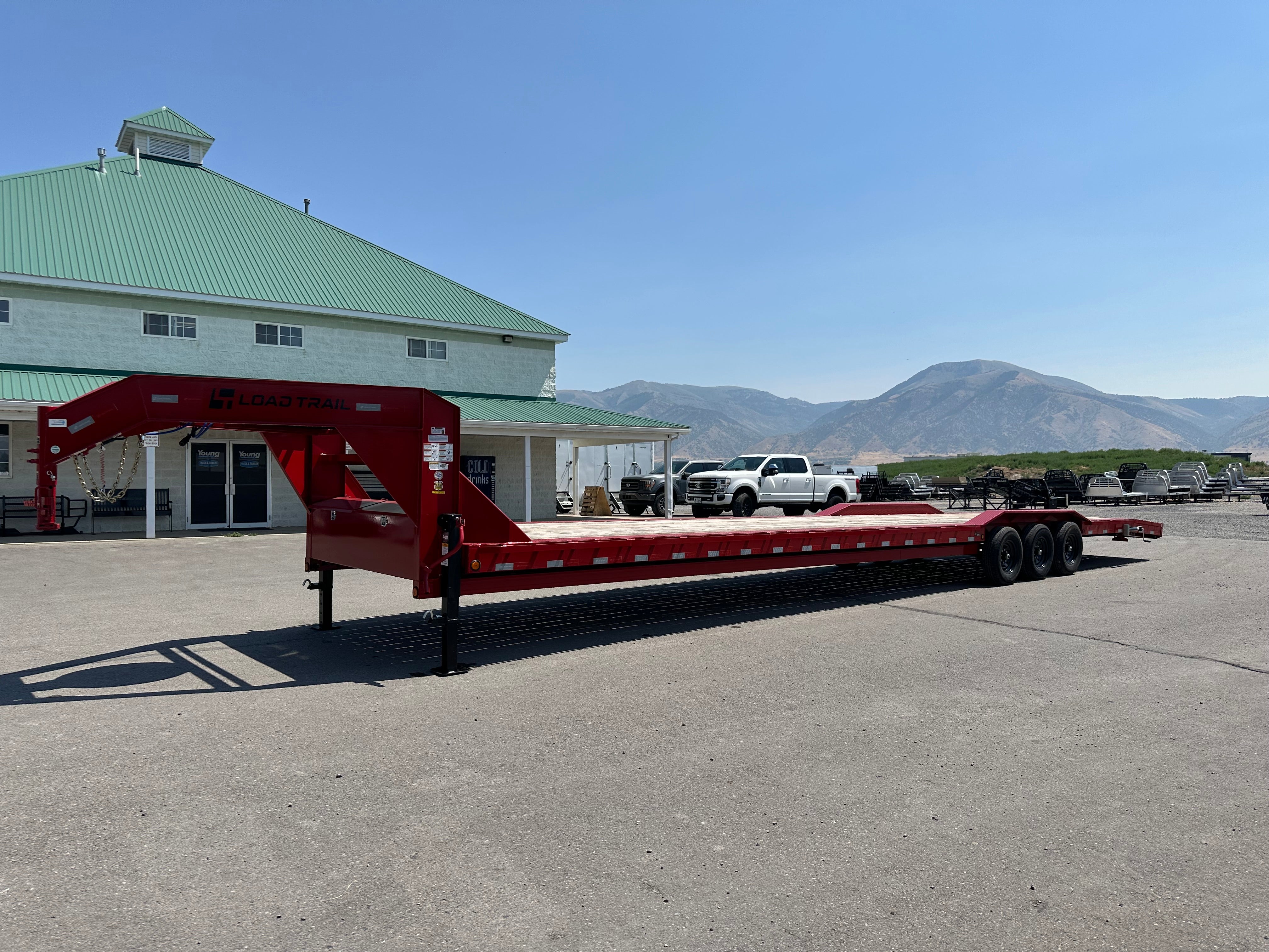 2024 Load Trail 44' Gooseneck flatbed