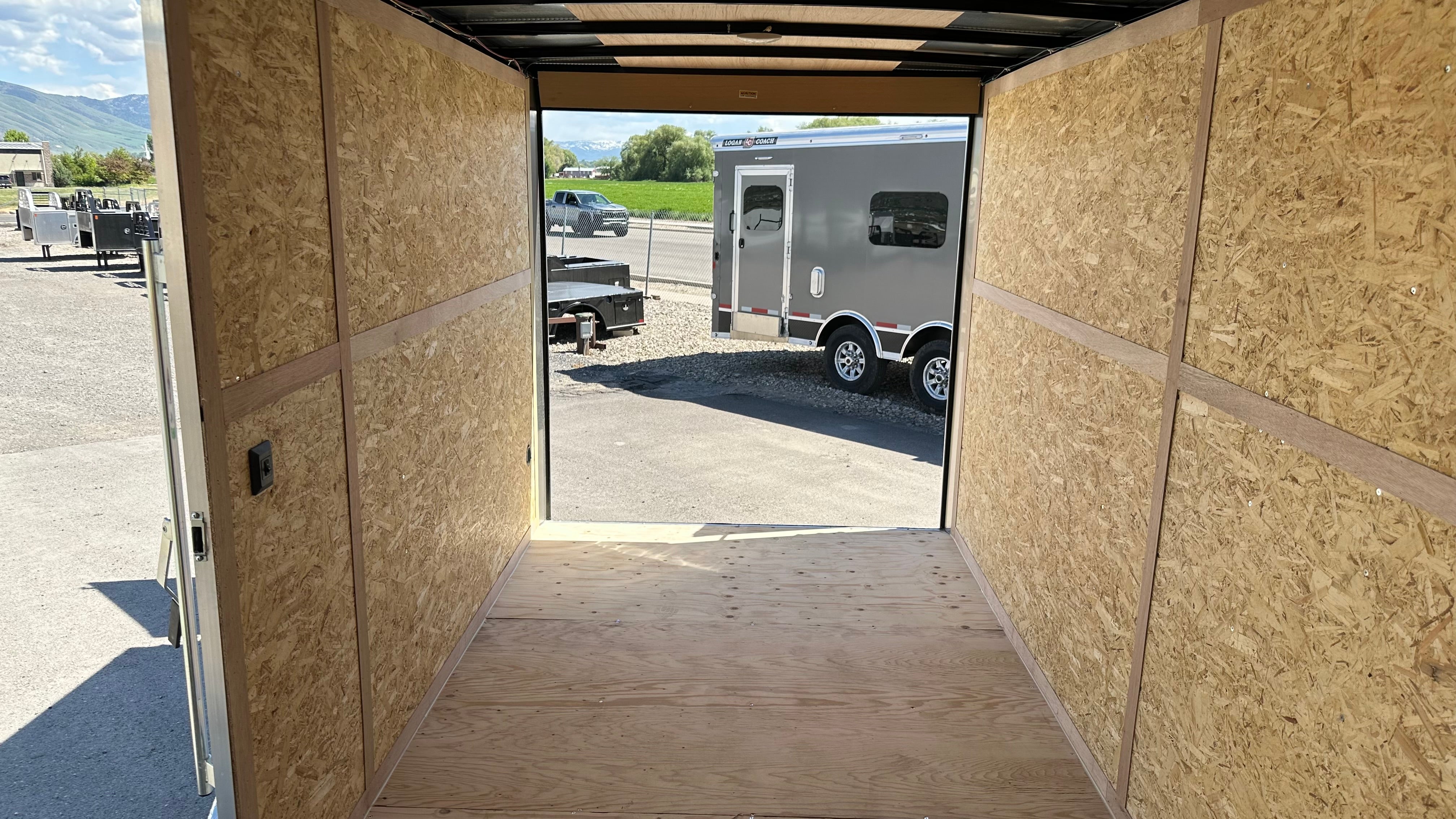 2025 Cargo Mate 7X16 with Barn Doors