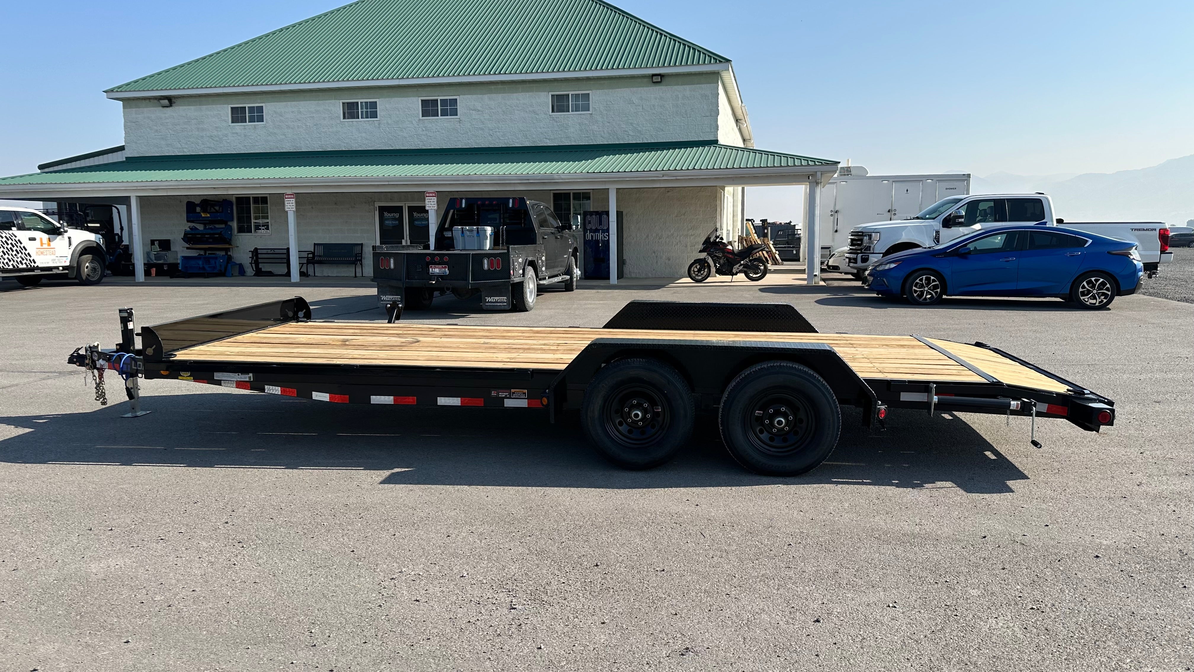 2025 Load Trail 20' Car Hauler with Dovetail