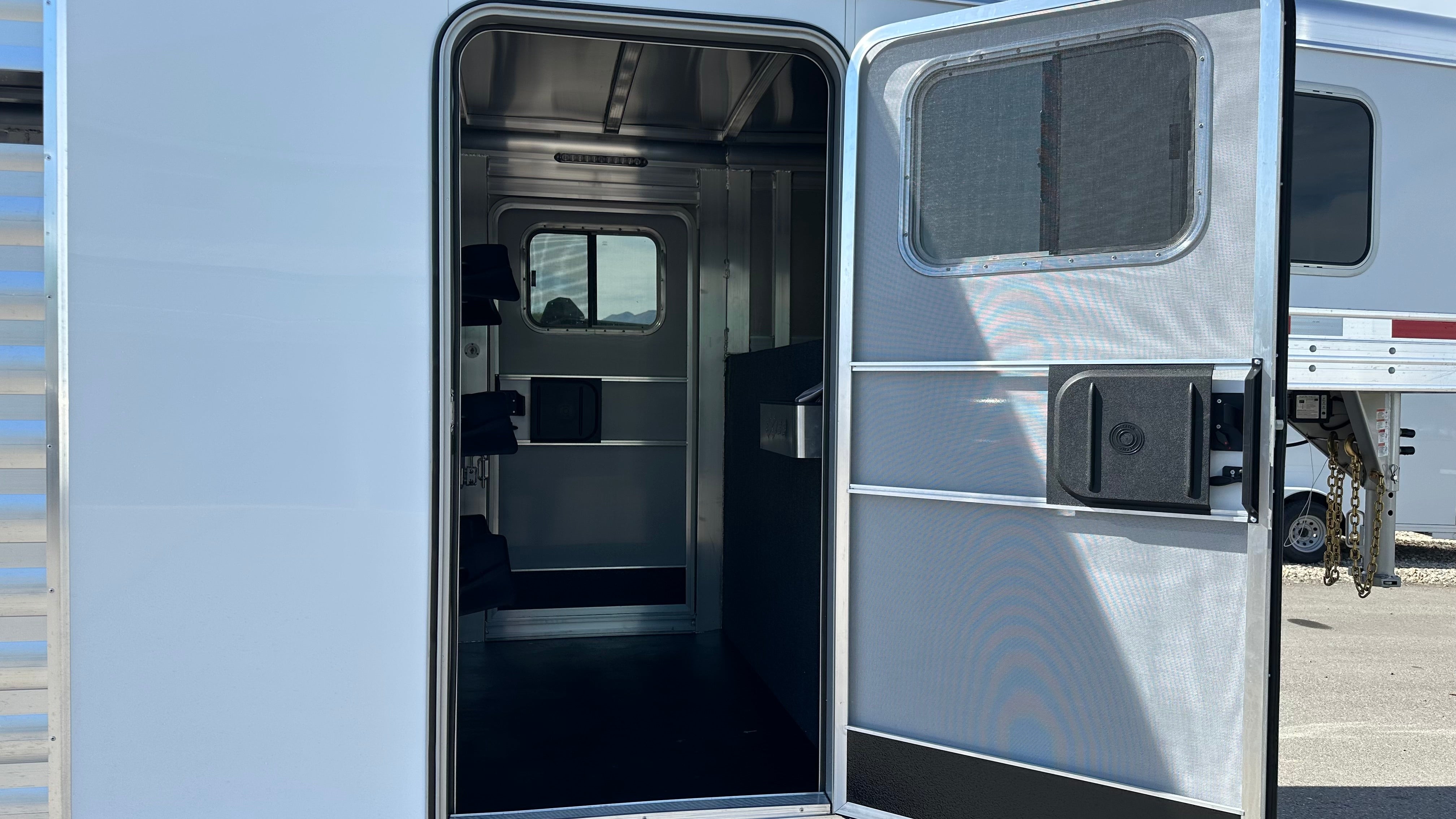 2025 Exiss 7X26 Stock Combo with Dual Man Door Tack