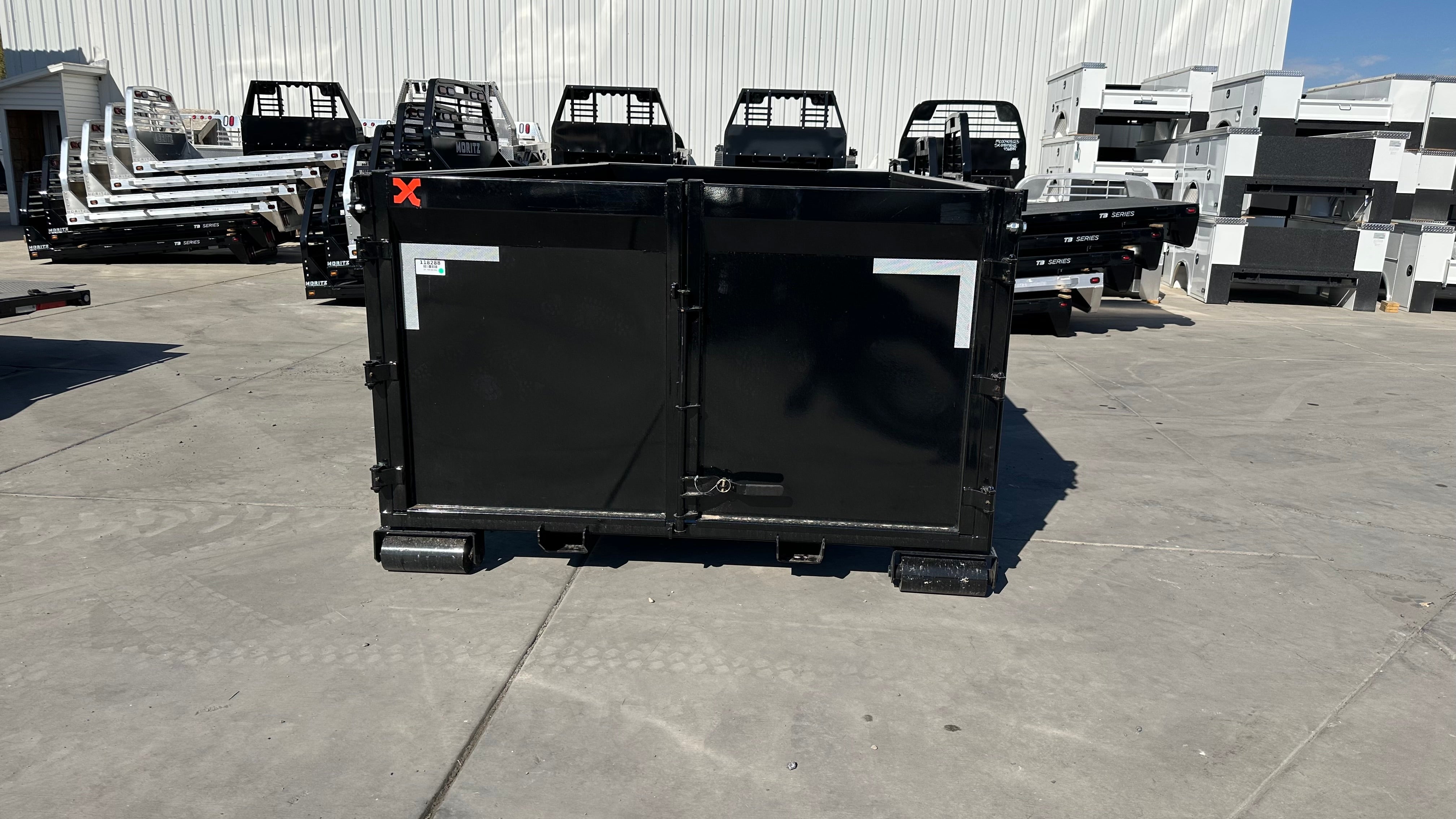 Maxx-D 14' Roll Off Bin