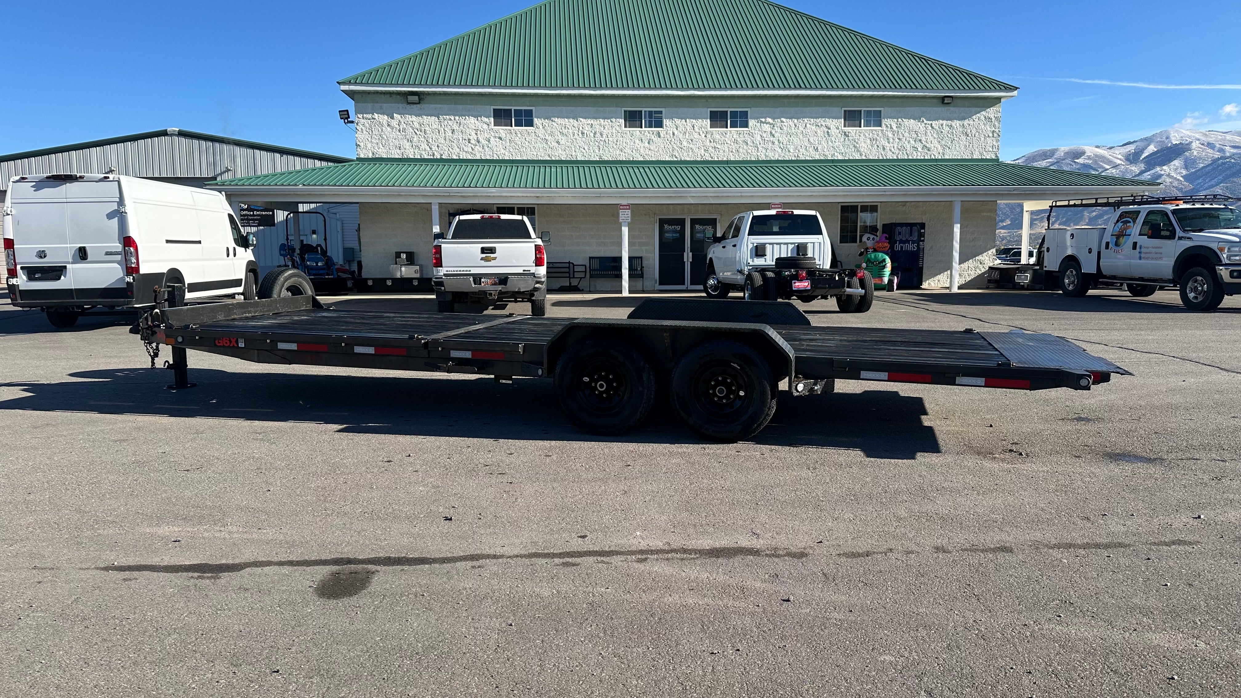 Used 2023 Maxx-D 24' Tilt Trailer