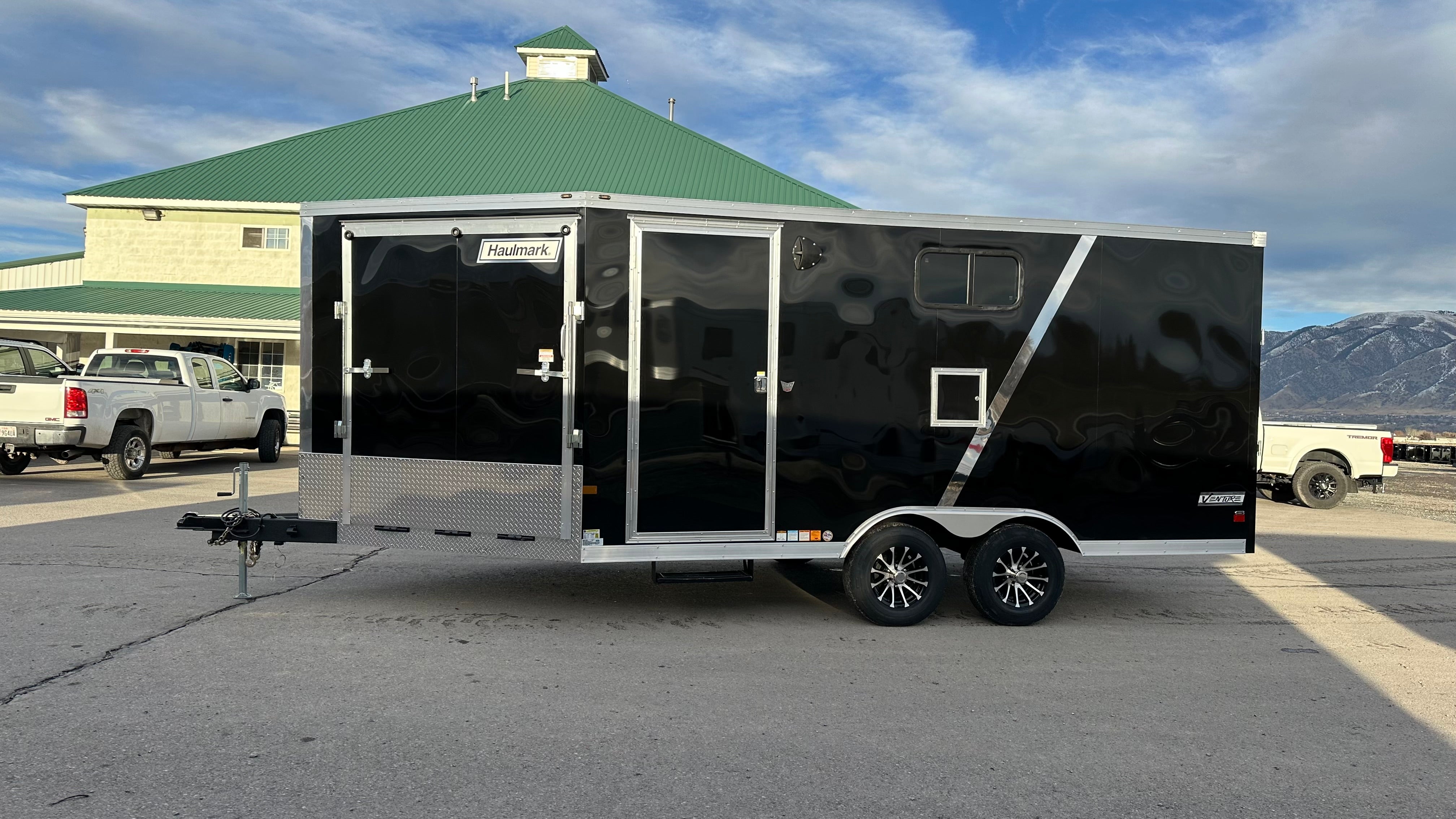 2025 Haulmark 8.5X22 Sled Trailer