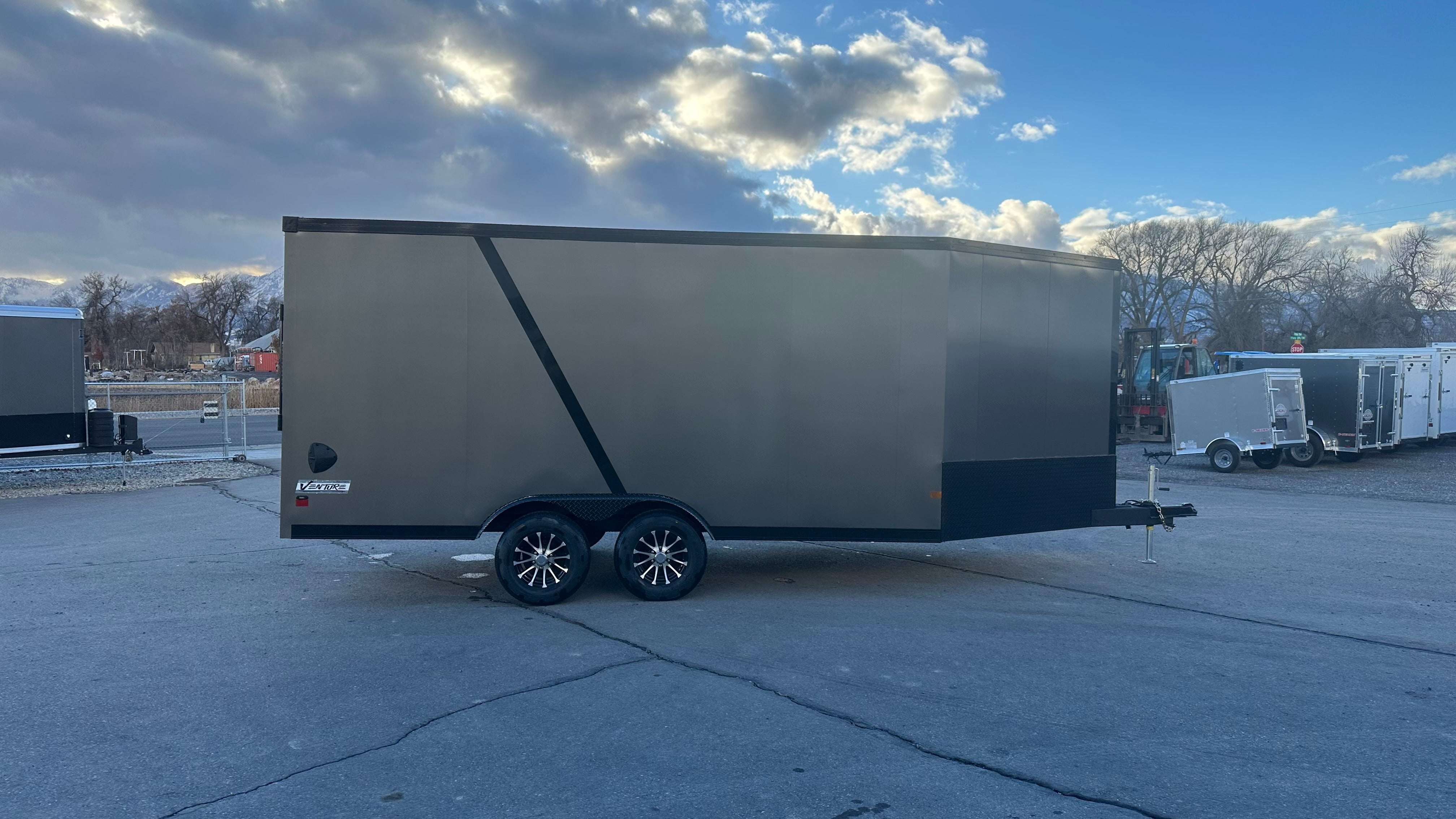 2025 Haulmark 8.5X22 Sled Trailer