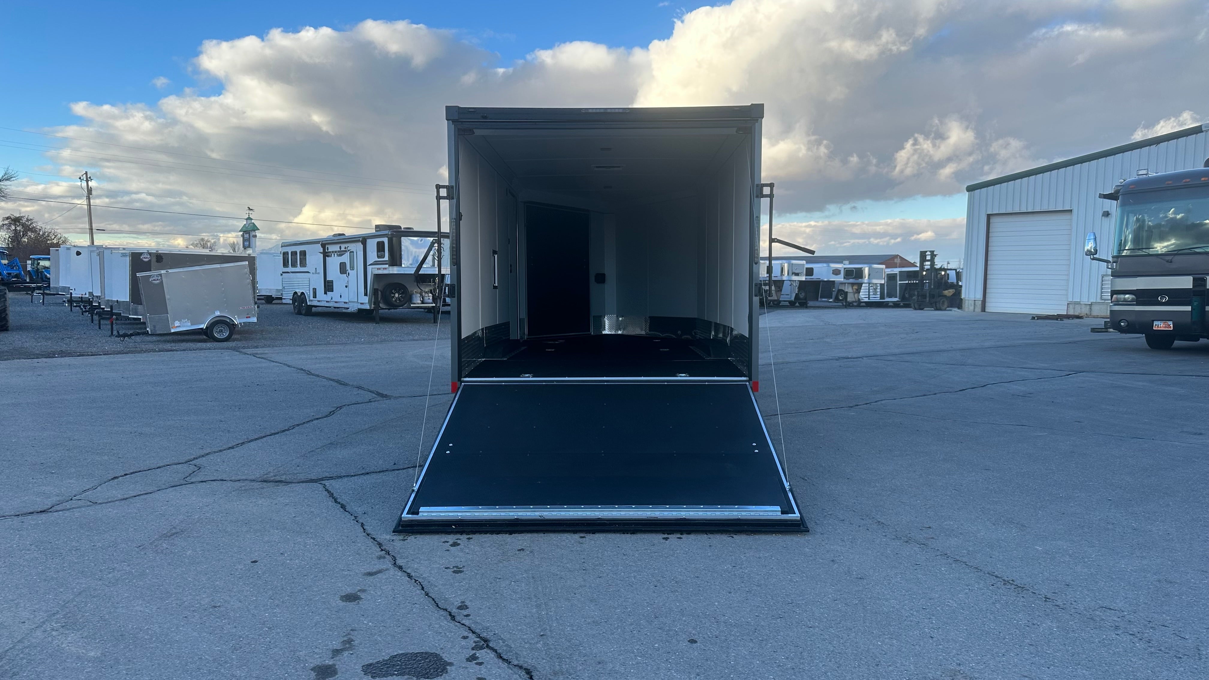 2025 Haulmark 8.5X22 Sled Trailer