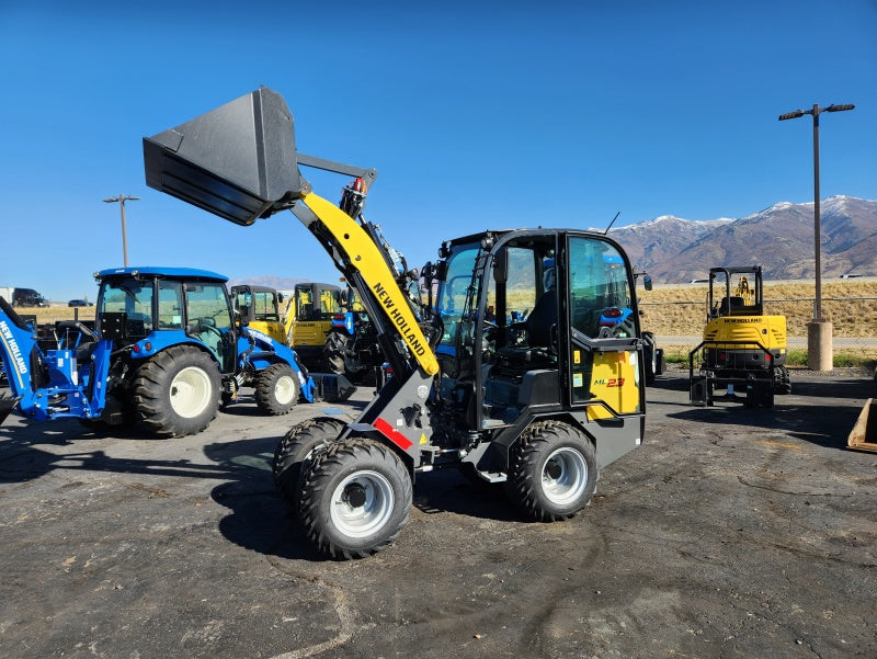 New Holland ML23 Small Articulating Loader