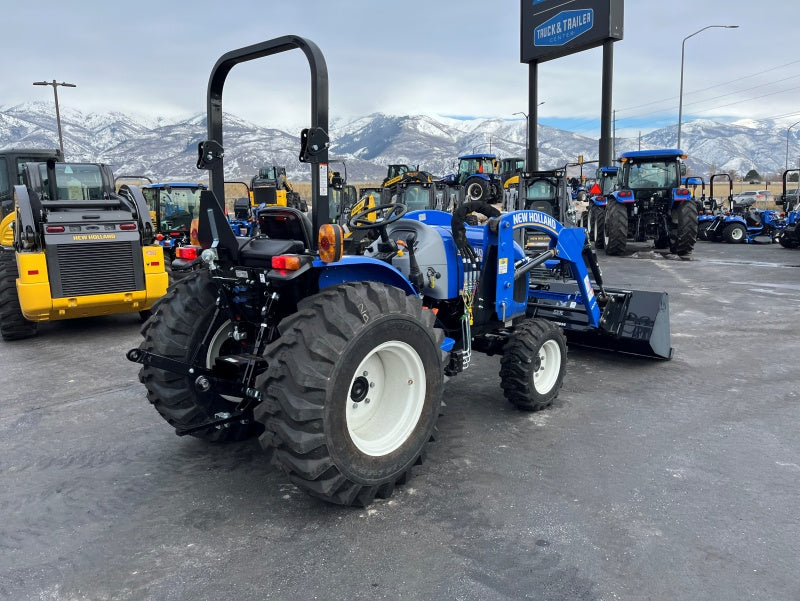New Holland Workmaster 35 Tractor-Hydrostatic Drive