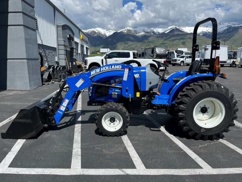 New Holland Workmaster 35 Tractor