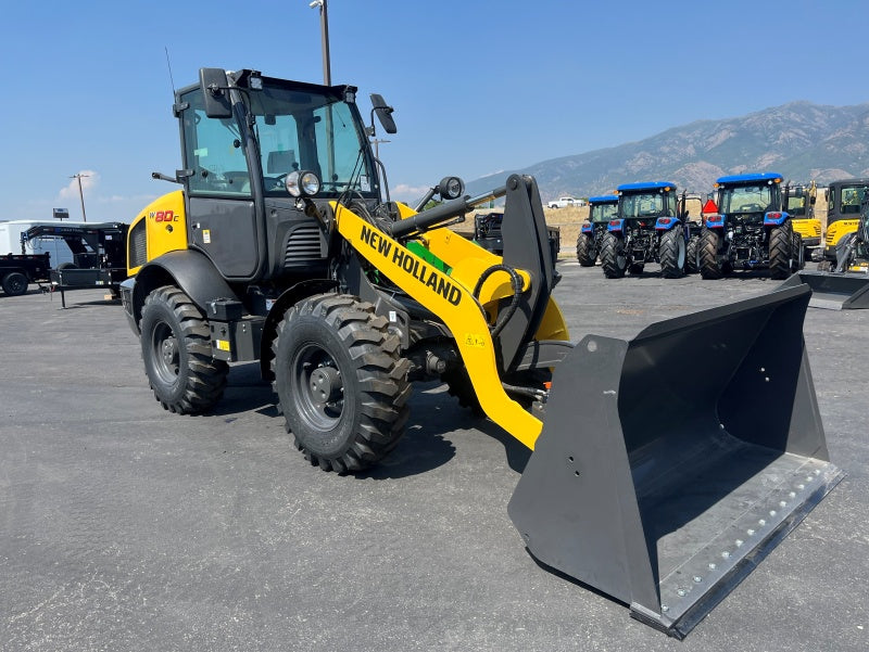 New Holland W80C Wheel Loader