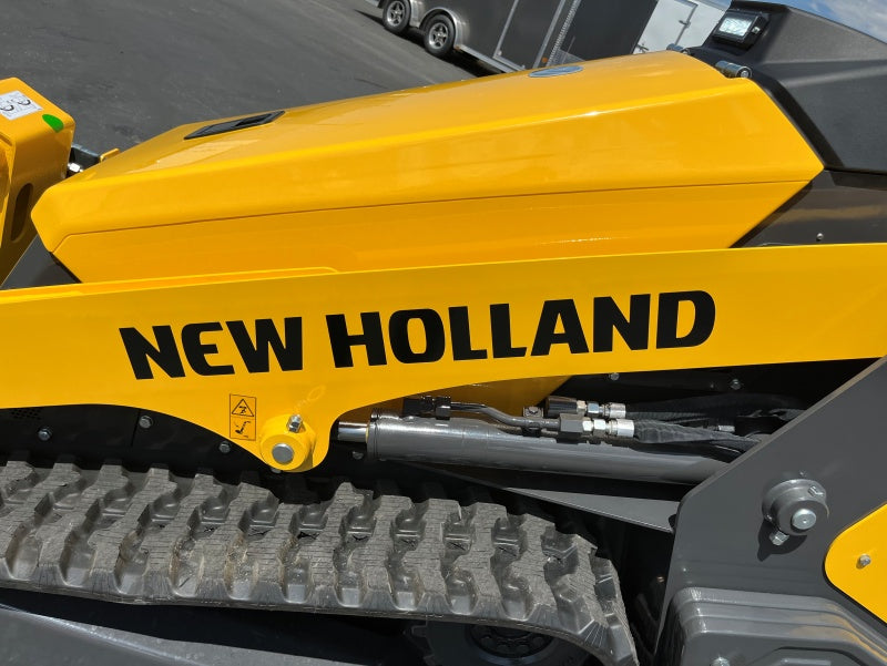 New Holland Workmaster C314 Mini Track Loader 42"