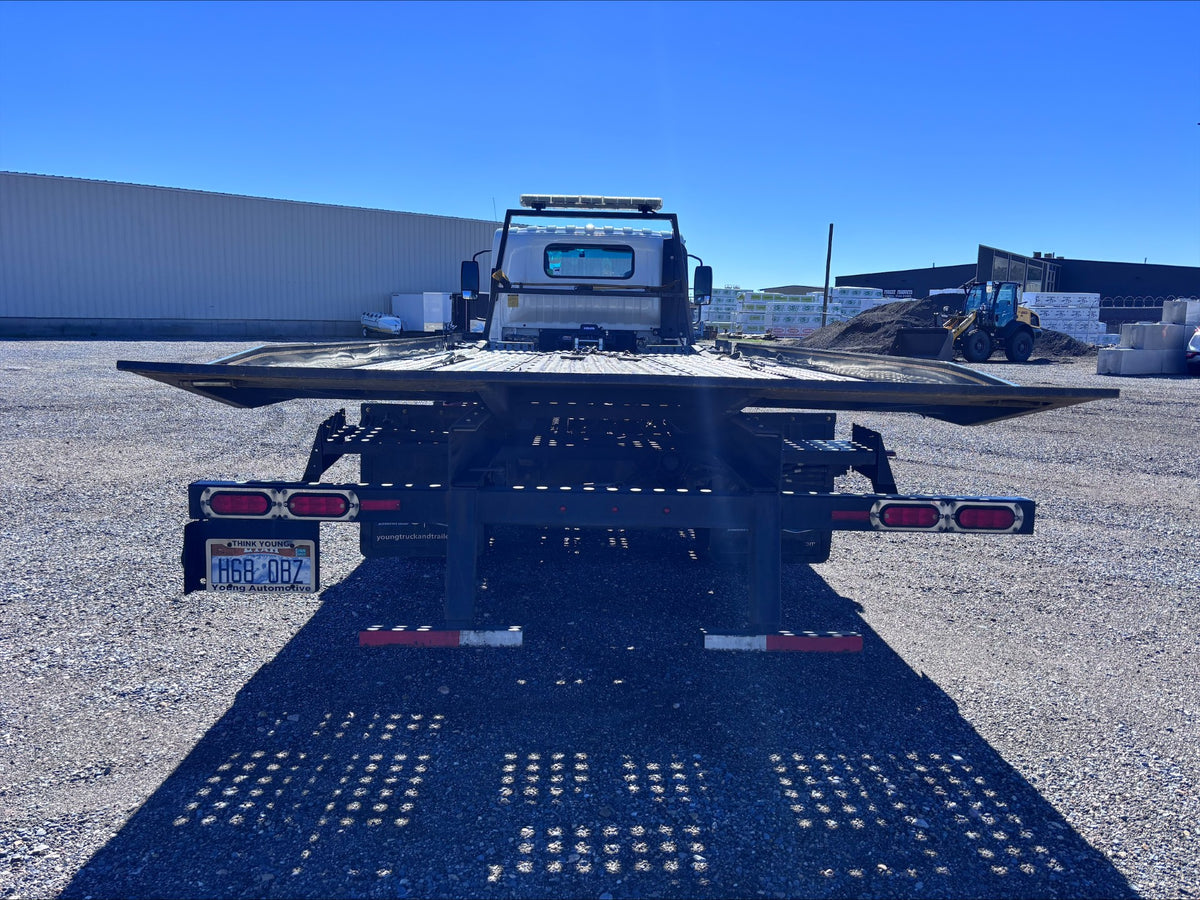 2022 Isuzu NRR Ready To Tow Truck