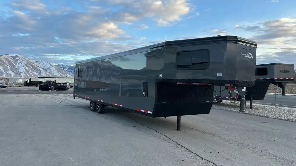 Used 2023 Trails West 28’ Rpm Gn Trailer