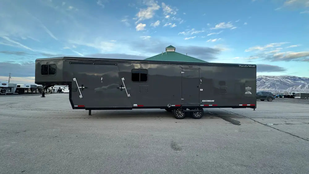 Used 2023 Trails West 28’ Rpm Gn Trailer